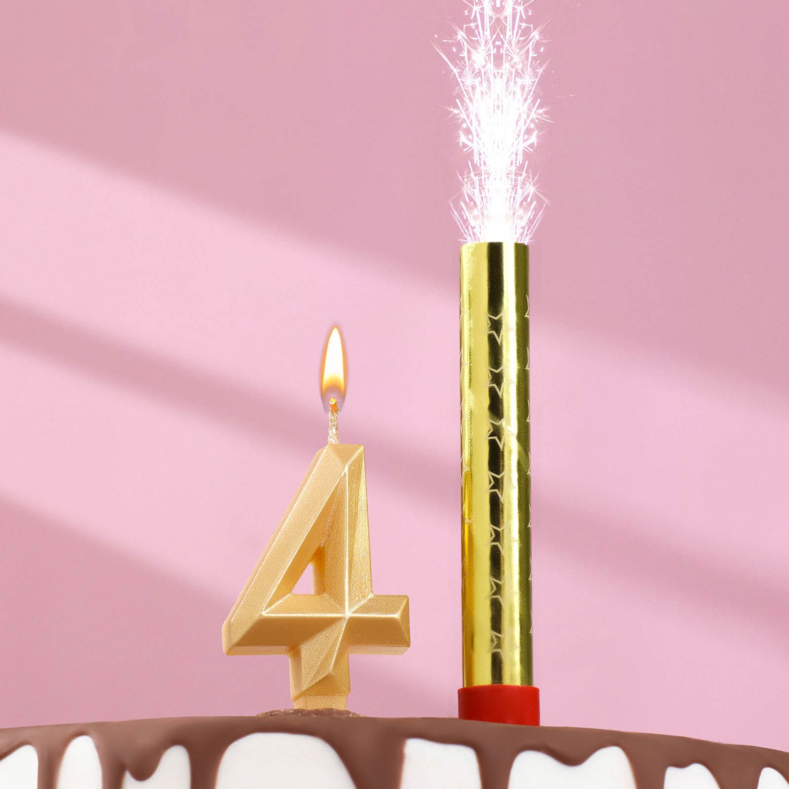 Свеча Страна Карнавалия для торта Грань + фонтан цифра 4, золотая