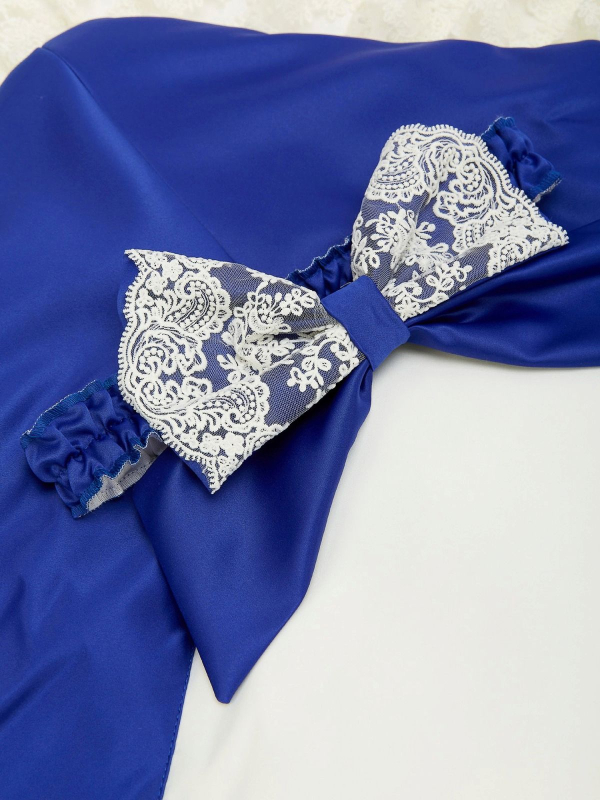 Конверт-одеяло на выписку Luxury Baby Лондон двухцветный молочно-синий с молочным кружевом синий